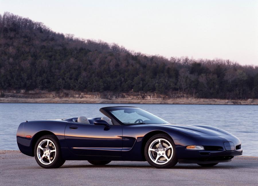  Chevrolet Corvette Z06 2001 года  (фото 32 из 73)
